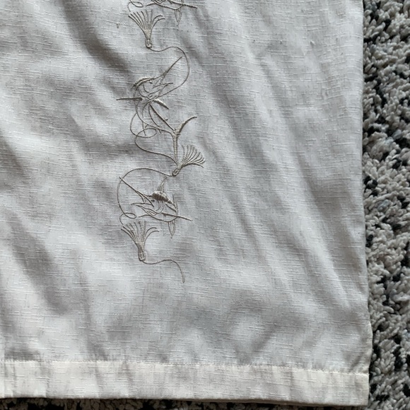 AFTCO Bluewater x Guy Harvey Marlin Embroidered Button Down Shirt Cream Size XL - Picture 12 of 13